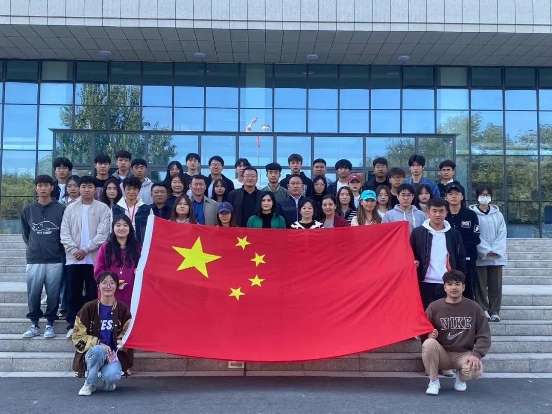 ytoiu7986857.jpg 图片